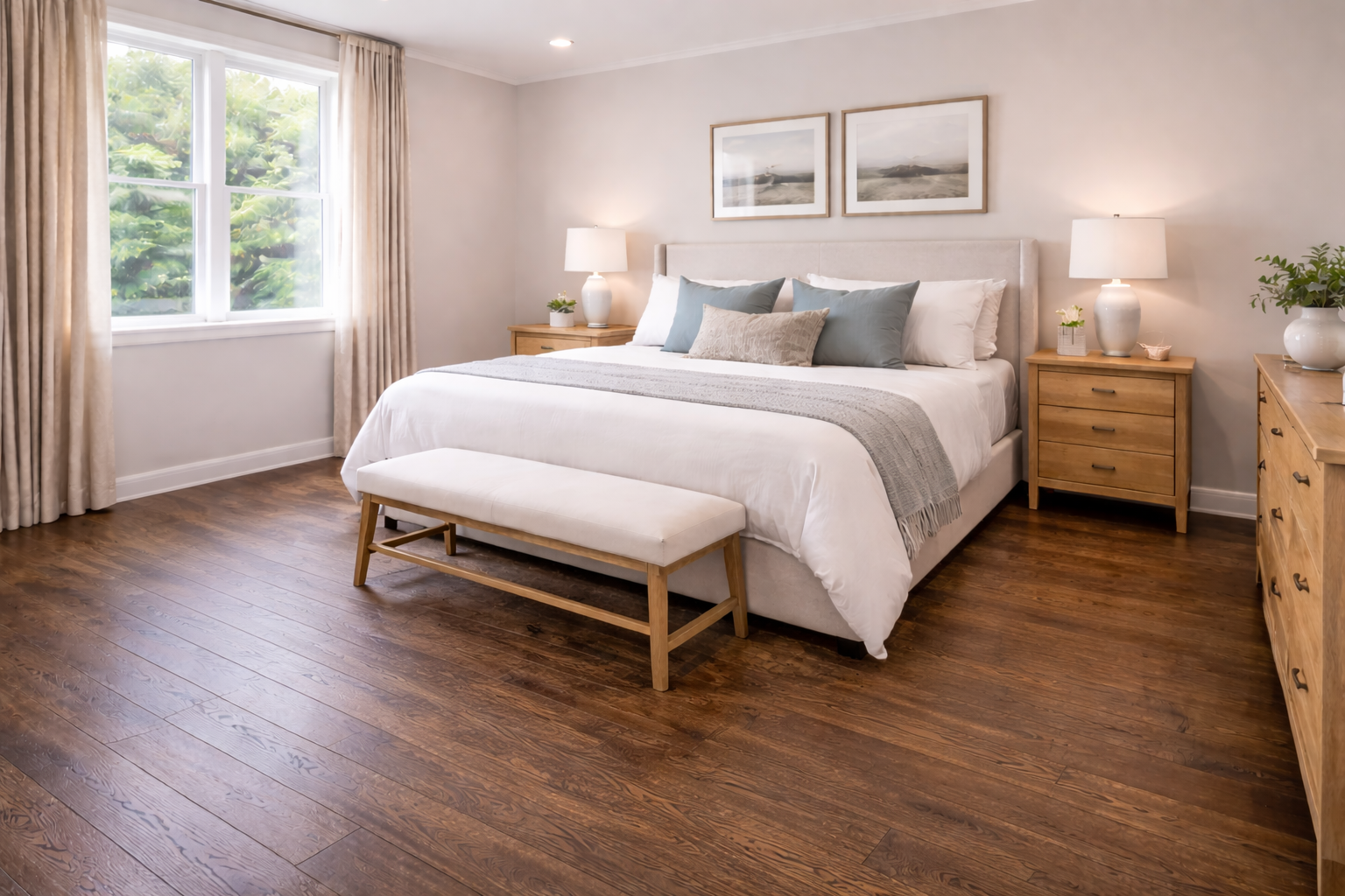 Clean bright sitting room